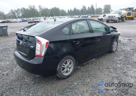 2015 Toyota Prius Two from USA, damaged, VIN JTDKN3DUXF0460557